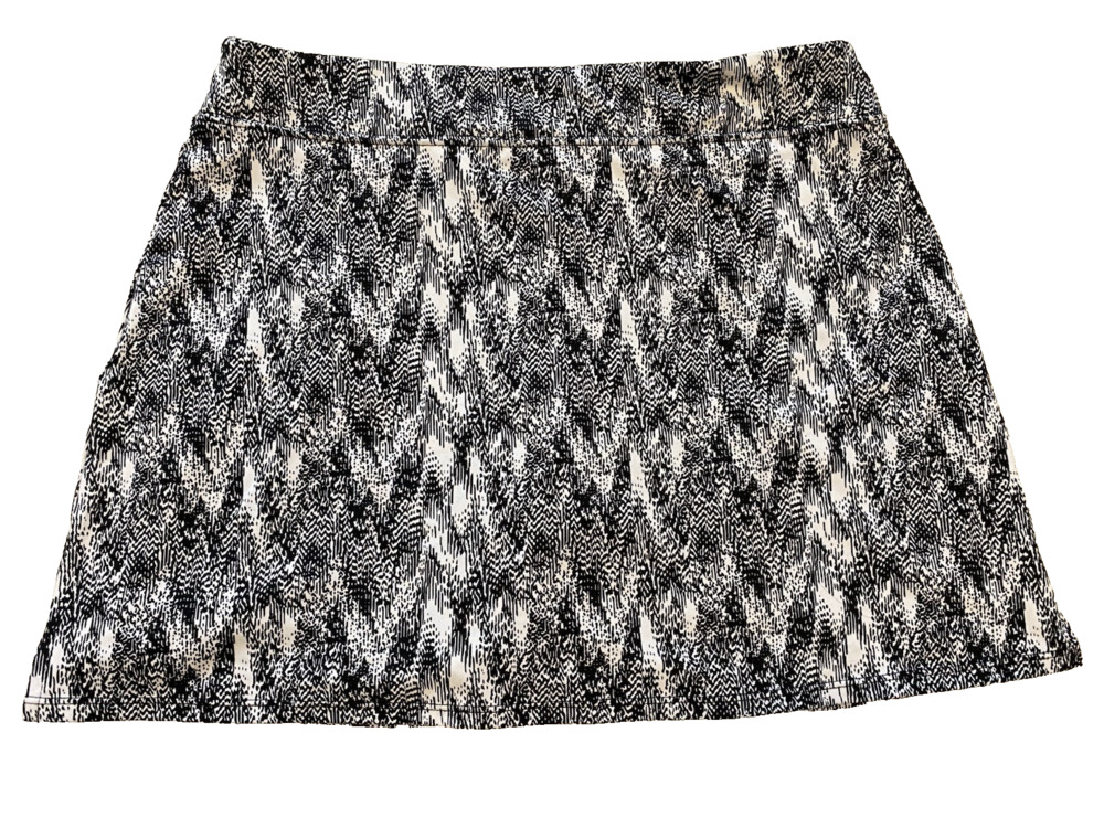Tranquility by Colorado Clothing Womens Skort Size M Black White Abstract Print